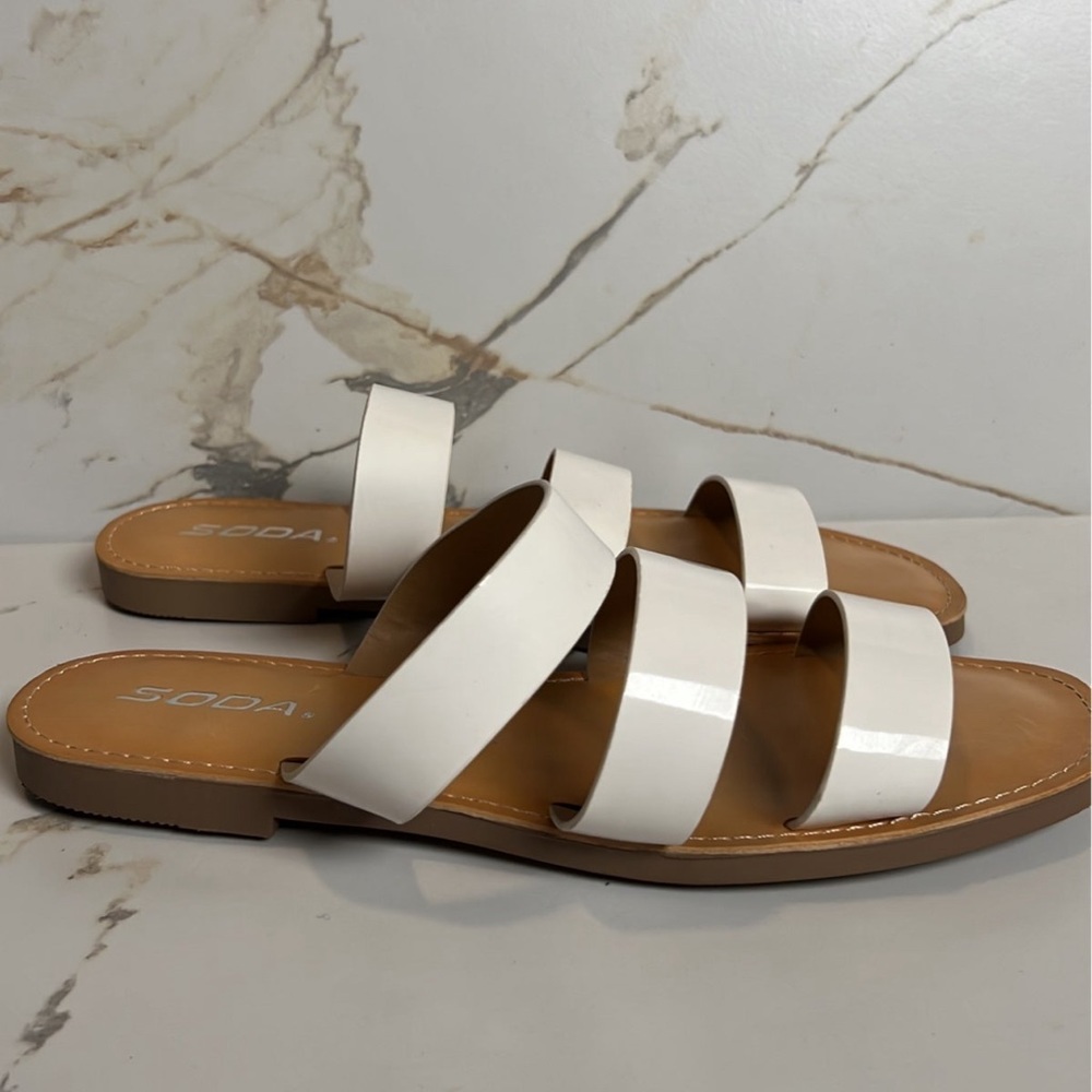 Soda Sandals